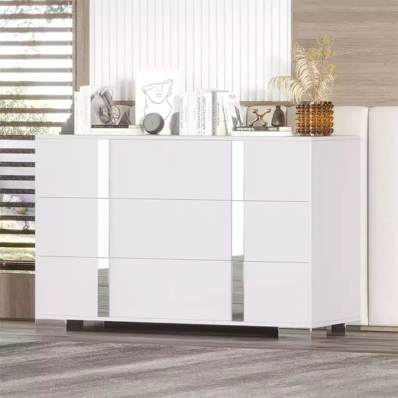 Modern 6-Drawer Dresser with Mirrored Handles and Metal Legs